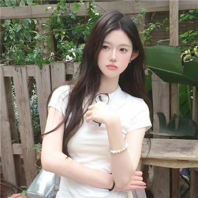 小河亲过我的脸